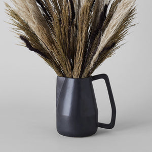 Black Novah Pitcher