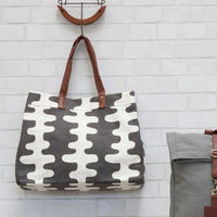 Carryall Tote Bag | California 89