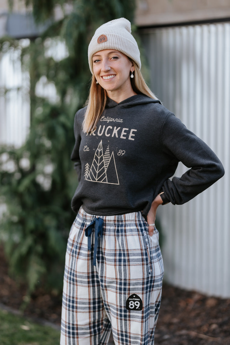 Women's Lightweight Hooded Truckee Sweatshirt | California 89