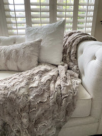 Keikico Throw Blanket | California 89