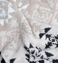 Chenille Cloud Vail Throw Blanket | California 89