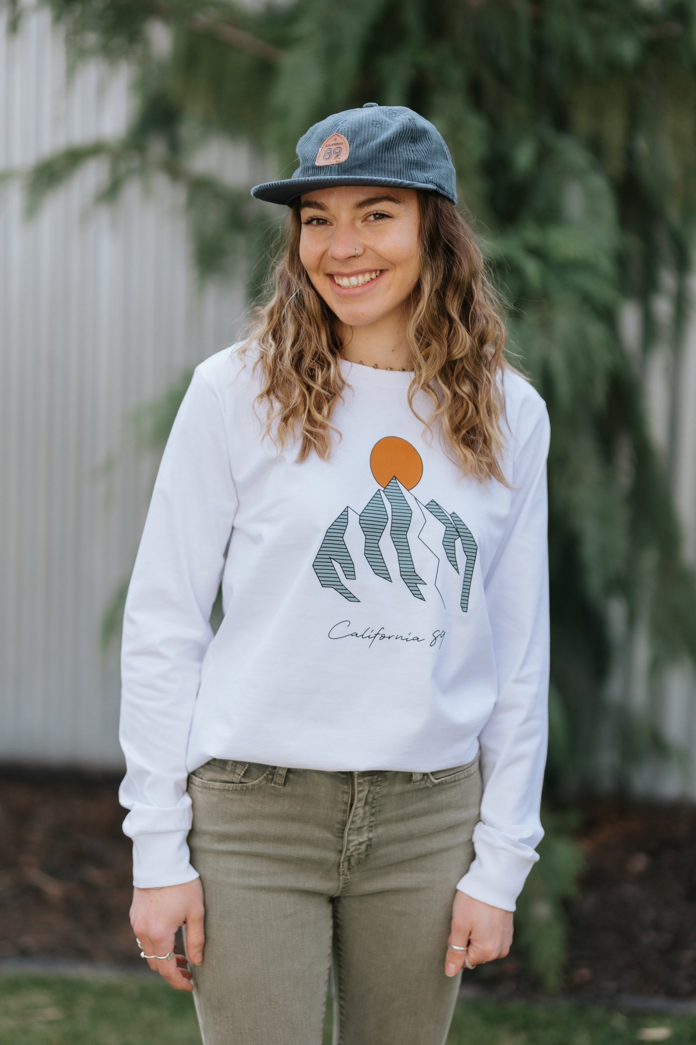 Women's Long Sleeve Mountain Sunrise T-shirt | California 89
